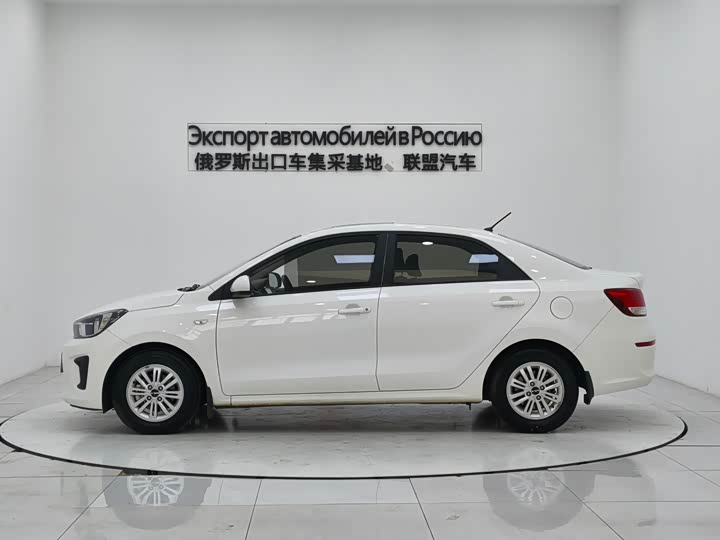 Фото 6 - Kia Pegas