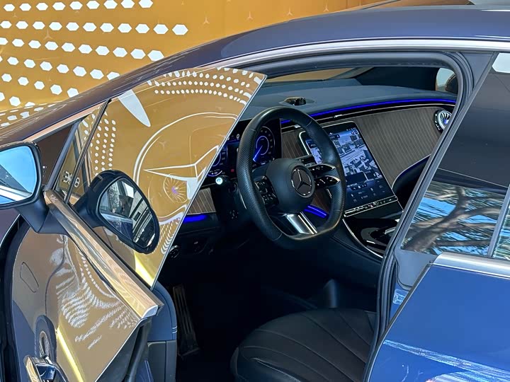 Фото 6 - Mercedes-Benz EQE