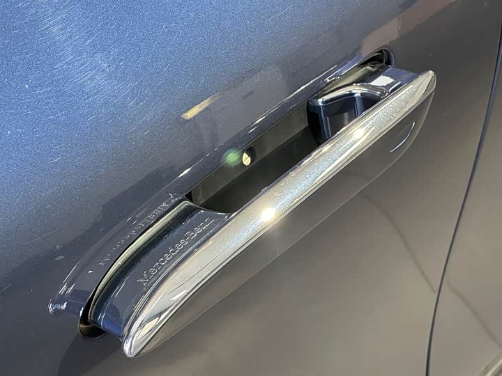 Фото 7 - Mercedes-Benz EQE