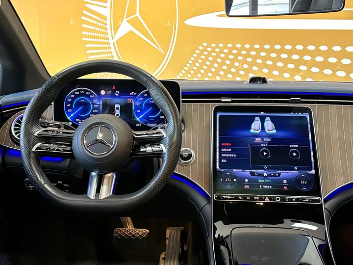 Фото 9 - Mercedes-Benz EQE