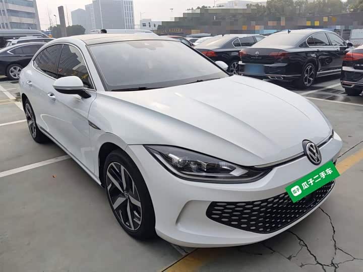 Фото 4 - Volkswagen Lamando L