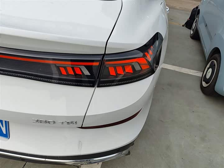 Фото 8 - Volkswagen Lamando L