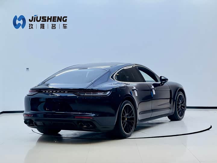 Фото 6 - Porsche Panamera