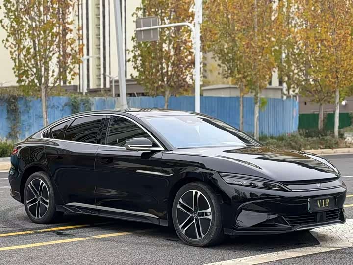 Фото 3 - BYD Han