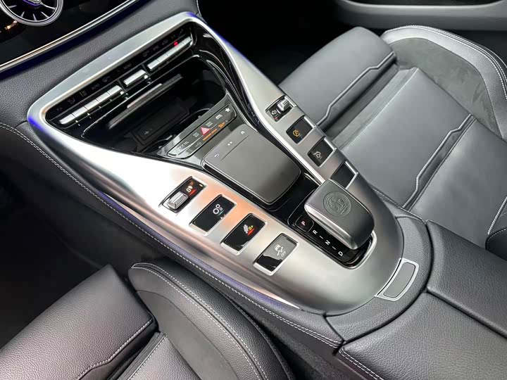 Фото 8 - Mercedes-Benz AMG GT