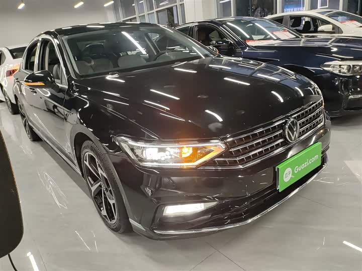 Фото 4 - Volkswagen Magotan