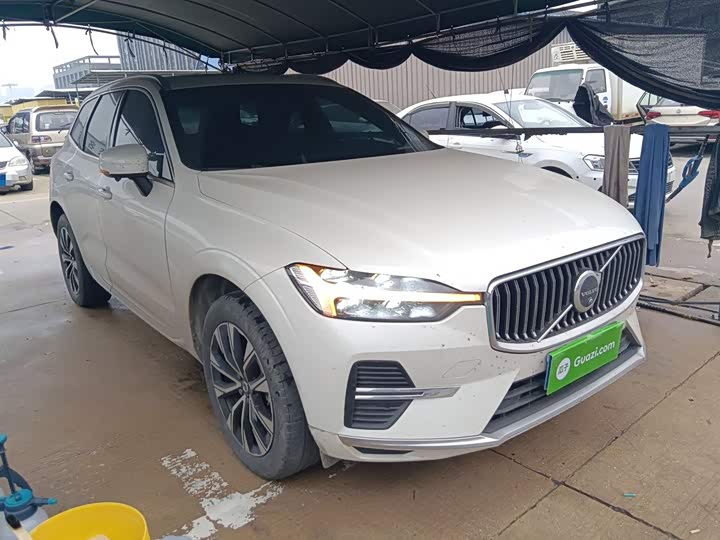 Фото 4 - Volvo XC60