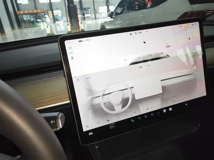 Фото 5 - Tesla Model Y