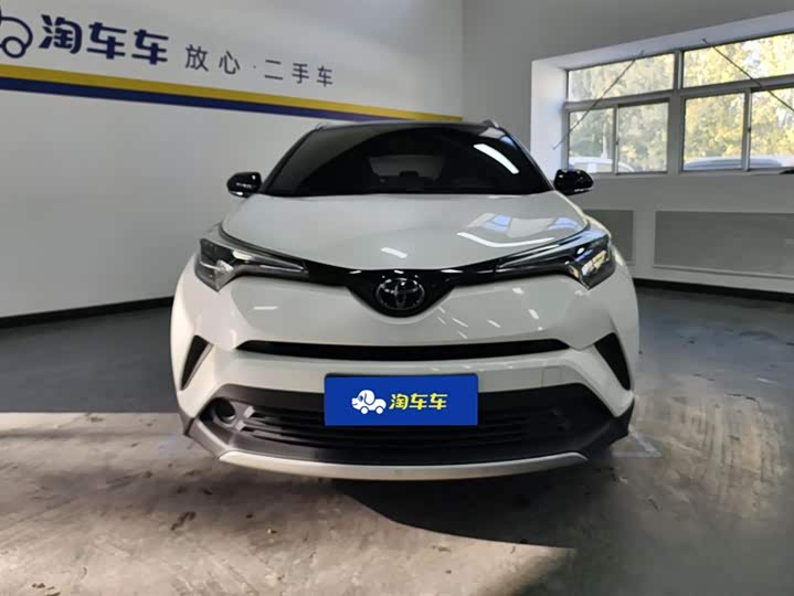 Фото 2 - Toyota Izoa