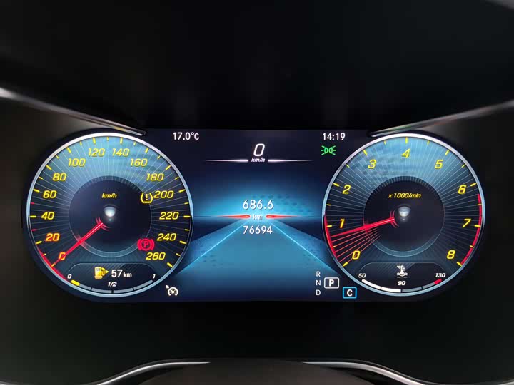 Фото 6 - Mercedes-Benz GLC-Class