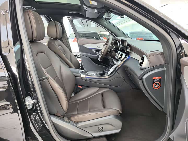 Фото 9 - Mercedes-Benz GLC-Class