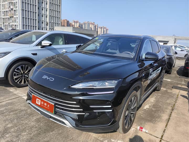 Фото 2 - BYD Song Plus Hybrid/EV