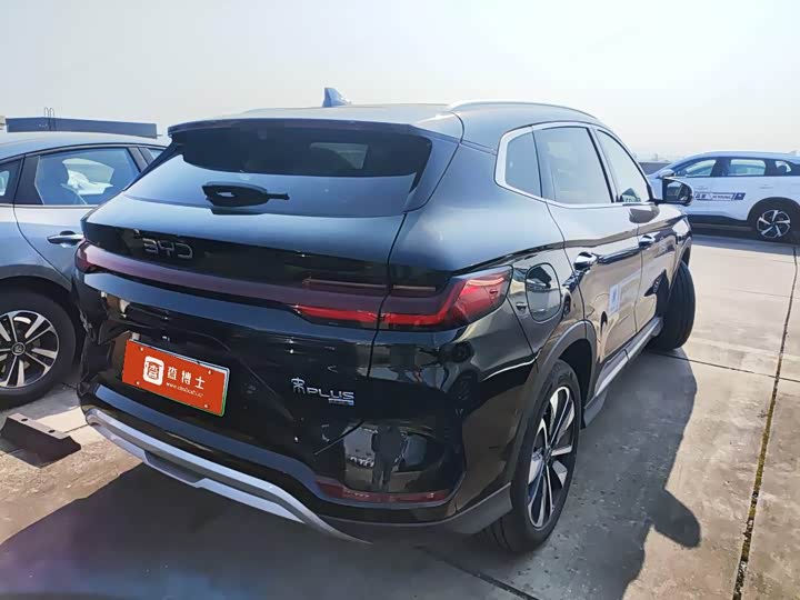 Фото 9 - BYD Song Plus Hybrid/EV