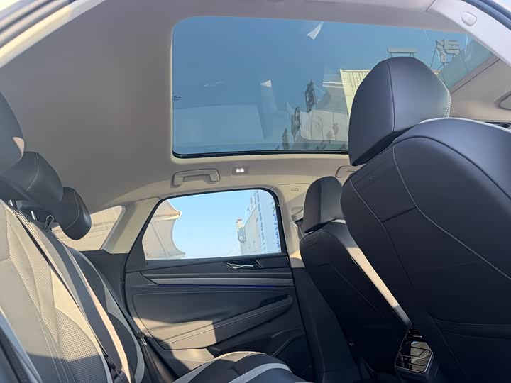 Фото 9 - Volkswagen ID.7 Vizzion