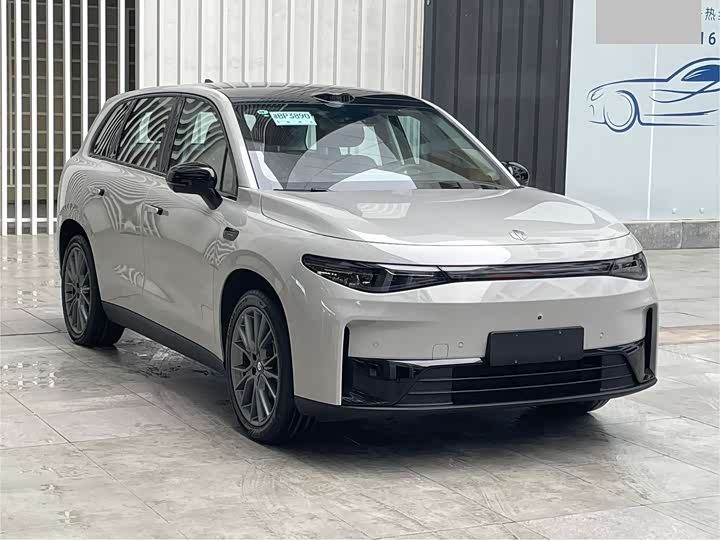 Фото 3 - Leapmotor C10