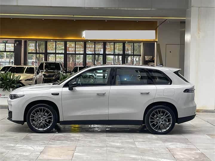 Фото 6 - Leapmotor C10