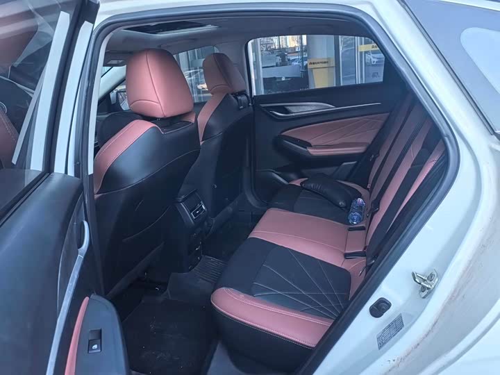 Фото 3 - Changan Eado Plus