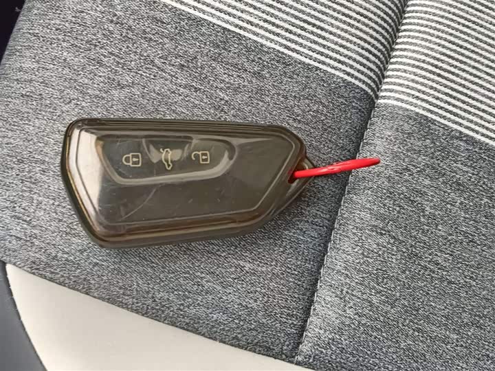 Фото 9 - Volkswagen ID.4 Crozz