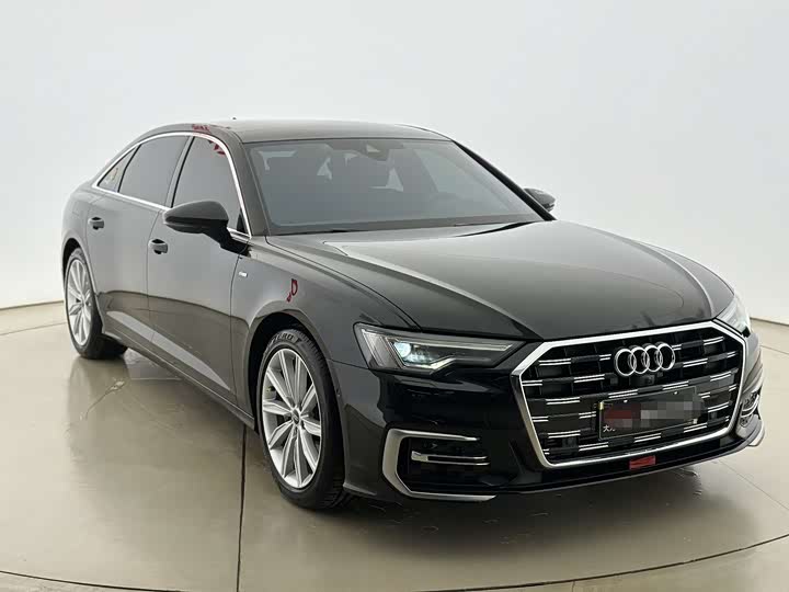 Фото 3 - Audi A6L