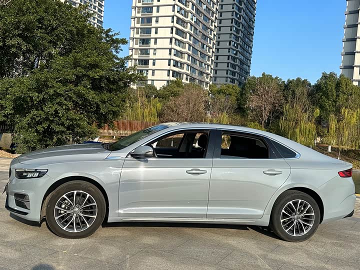 Фото 8 - Geely Preface