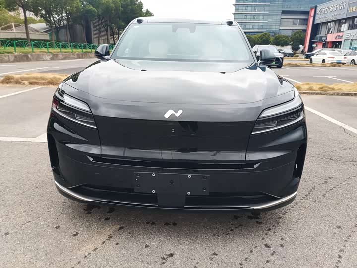 Фото 2 - Nio Onvo L90