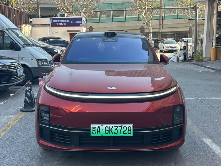 Фото 1 - LiXiang L7