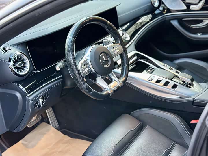 Фото 4 - Mercedes-Benz AMG GT