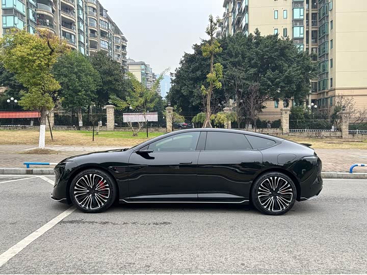 Фото 4 - Avatr 12