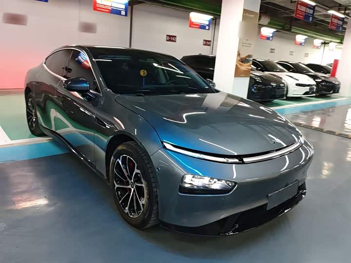 Фото 4 - XPeng P7