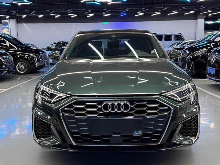 Фото 2 - Audi A3