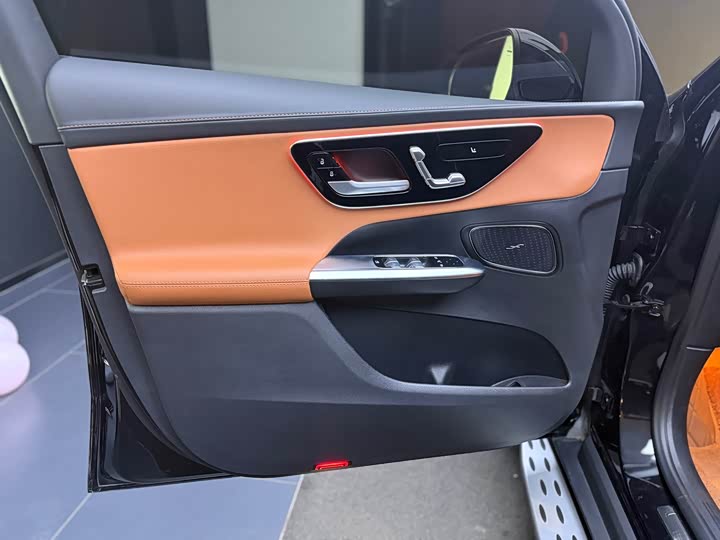 Фото 4 - Mercedes-Benz GLC-Class