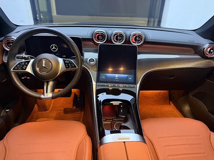 Фото 9 - Mercedes-Benz GLC-Class