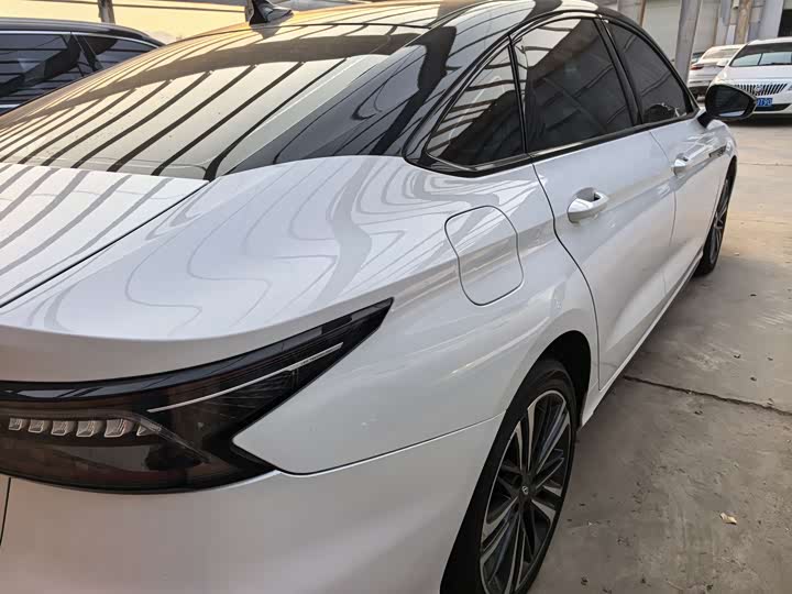 Фото 8 - Chery Arrizo 8