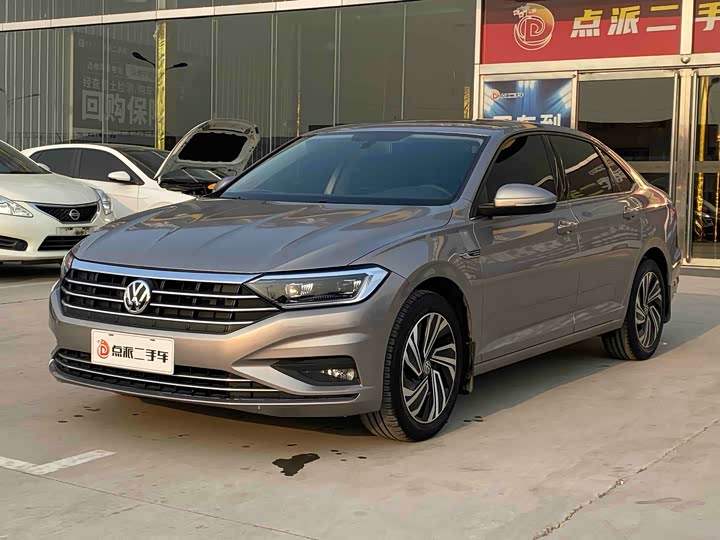 Фото 1 - Volkswagen Sagitar L