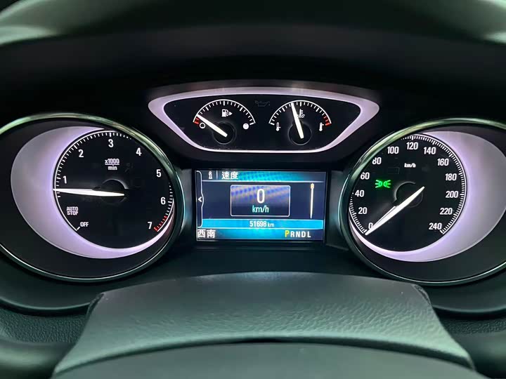 Фото 8 - Buick Envision Plus