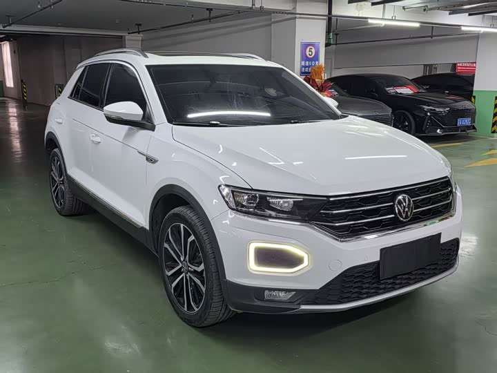 Фото 3 - Volkswagen T-Roc