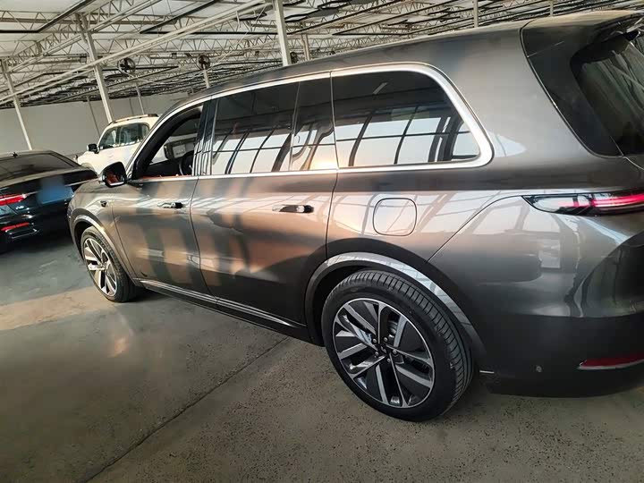 Фото 5 - LiXiang L9