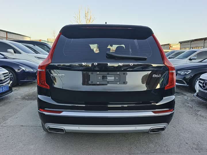 Фото 5 - Volvo XC90