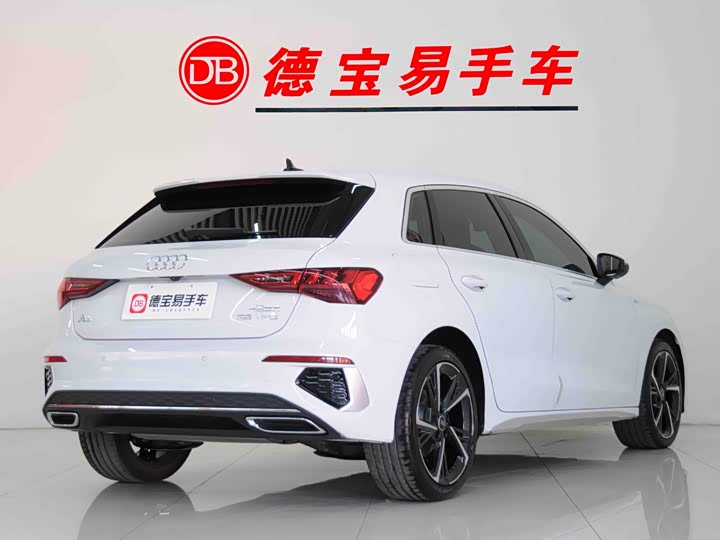 Фото 2 - Audi A3