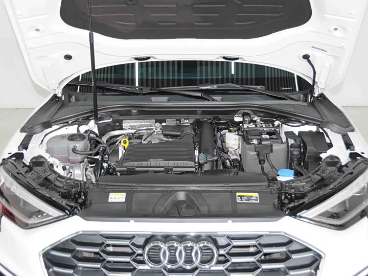 Фото 7 - Audi A3