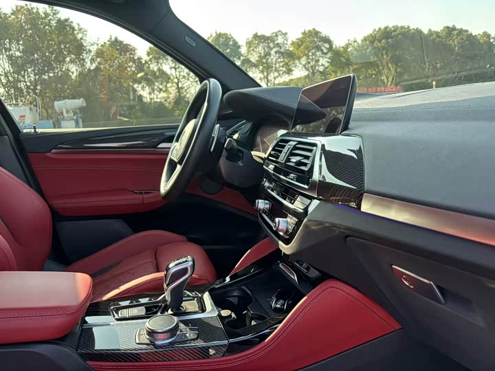 Фото 8 - BMW X3 M