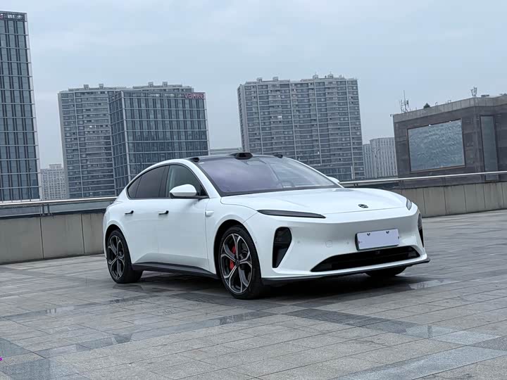 Фото 3 - Nio ET5