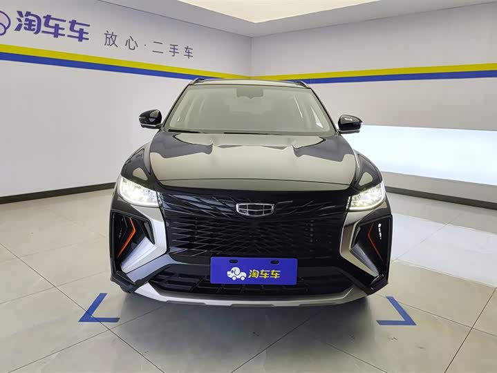 Фото 2 - Geely Atlas