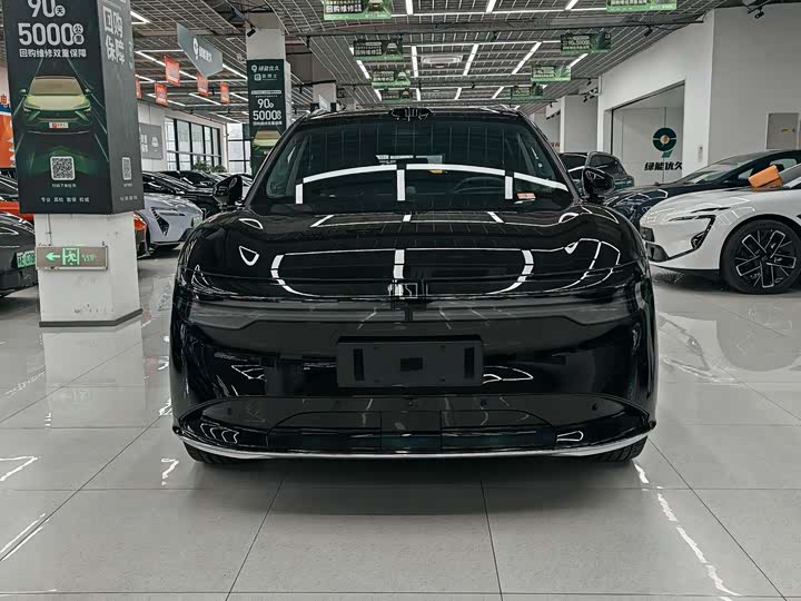 Фото 2 - Zeekr 7X