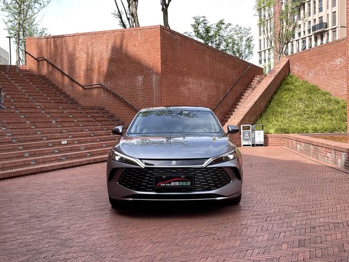 Фото 2 - BYD Qin L