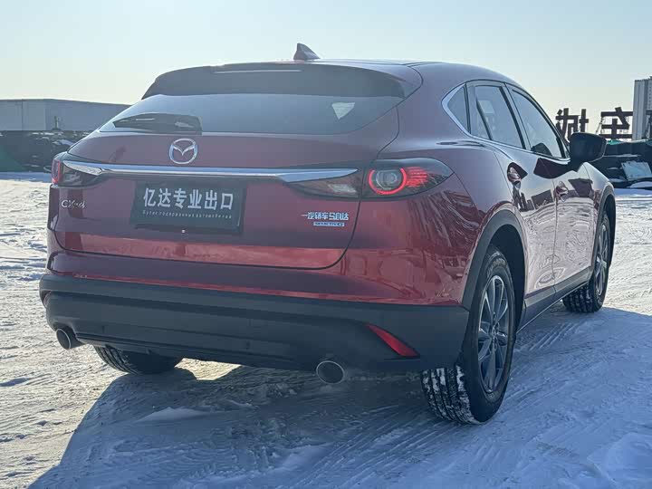 Фото 4 - Mazda CX-4
