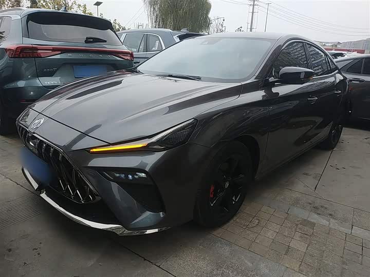 Фото 1 - MG Motor 5 Scorpio