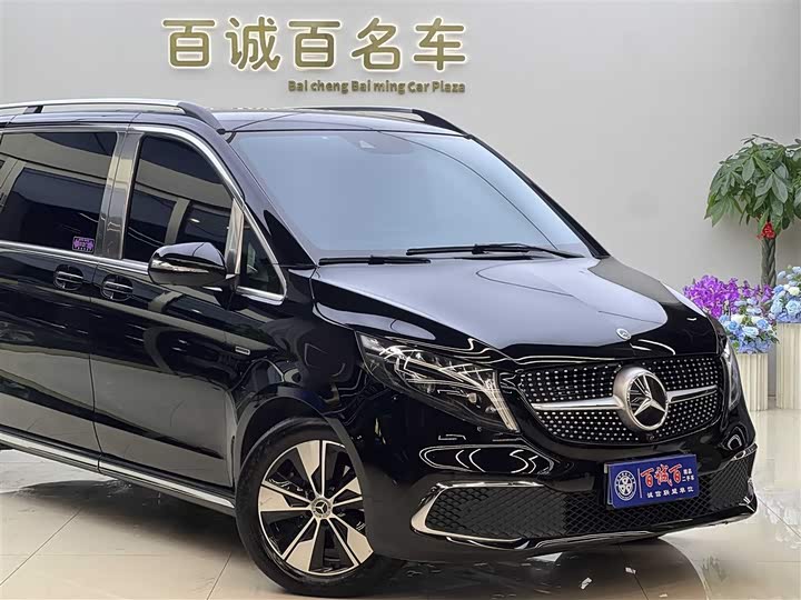 Фото 5 - Mercedes-Benz V-Class