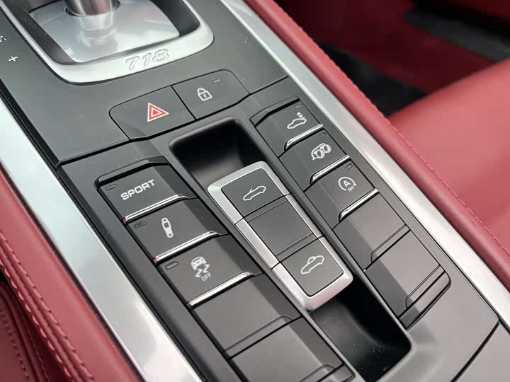 Фото 9 - Porsche 718