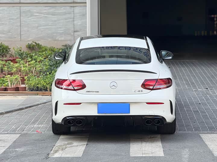 Фото 4 - Mercedes-Benz C-Class AMG